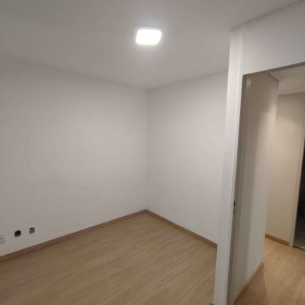 Imagem Imóvel com 3 Quartos à Venda, 61 m² em Jardim Santa Emília - São Paulo
