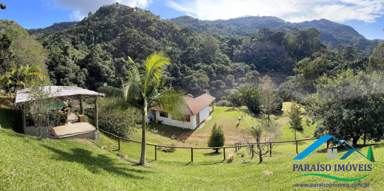 Imagem Casa com 3 Quartos à Venda, 40 m² em Centro - Gonçalves Imagem Casa com 3 Quartos à Venda, 40 m² em Centro - Gonçalves