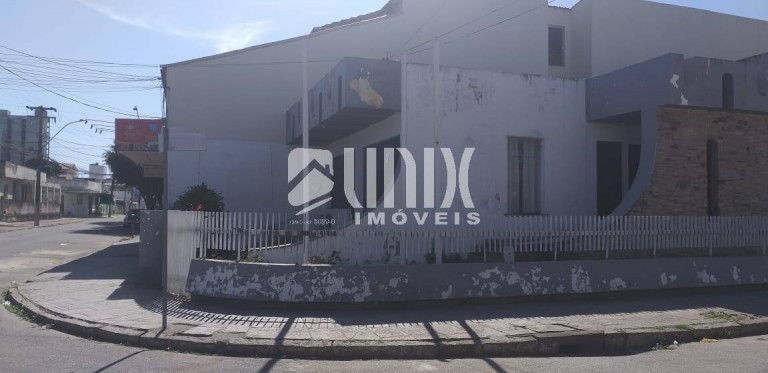 Imagem Casa com 5 Quartos à Venda ou Locação, 300 m² em Parque Turf Club - Campos Dos Goytacazes Imagem Casa com 5 Quartos à Venda ou Locação, 300 m² em Parque Turf Club - Campos Dos Goytacazes