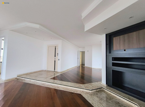 Imagem Apartamento com 3 Quartos à Venda, 216 m² em Agronômica - Florianópolis Imagem Apartamento com 3 Quartos à Venda, 216 m² em Agronômica - Florianópolis