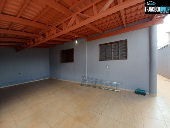 Imagem Casa com 3 Quartos à Venda, 300 m² em Jardim São José - Goiânia Imagem Casa com 3 Quartos à Venda, 300 m² em Jardim São José - Goiânia
