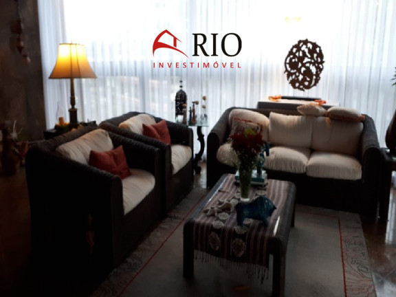 Imagem Imóvel com 5 Quartos à Venda, 625 m² em Barra Da Tijuca - Rio De Janeiro Imagem Imóvel com 5 Quartos à Venda, 625 m² em Barra Da Tijuca - Rio De Janeiro