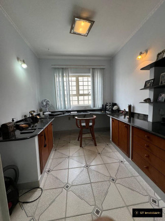 Imagem Casa com 3 Quartos à Venda, 462 m² em Jardim Dos Pinheiros - Atibaia Imagem Casa com 3 Quartos à Venda, 462 m² em Jardim Dos Pinheiros - Atibaia
