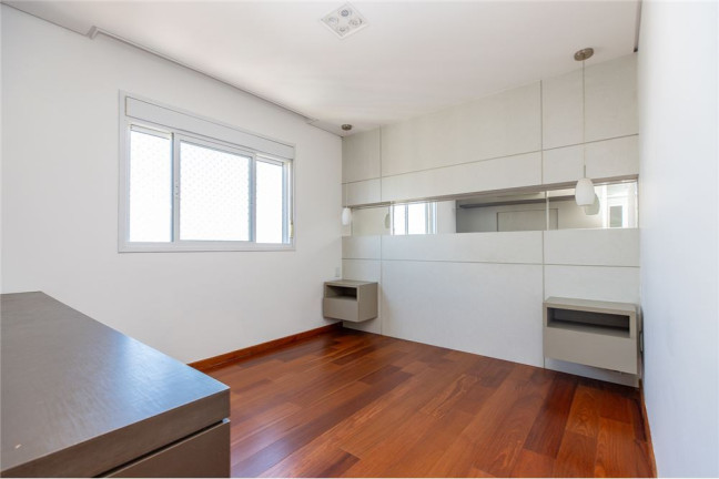 Imagem Apartamento com 3 Quartos à Venda, 146 m² em Vila Alexandria - São Paulo Imagem Apartamento com 3 Quartos à Venda, 146 m² em Vila Alexandria - São Paulo