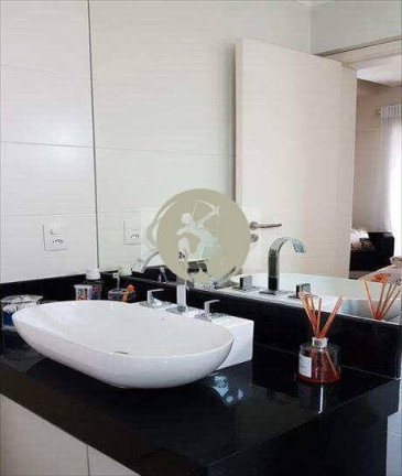Imagem Apartamento com 2 Quartos à Venda, 111 m² em Gonzaga - Santos