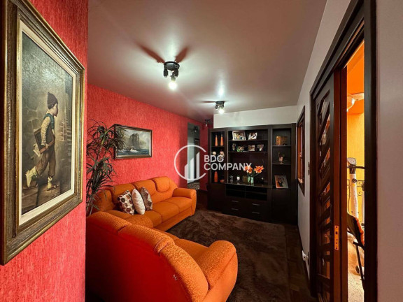 Imagem Casa com 7 Quartos à Venda, 450 m² em Boa Vista - Ponta Grossa Imagem Casa com 7 Quartos à Venda, 450 m² em Boa Vista - Ponta Grossa