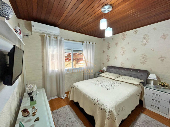 Imagem Casa com 3 Quartos à Venda, 225 m² em Jardim Das Flores - Osasco Imagem Casa com 3 Quartos à Venda, 225 m² em Jardim Das Flores - Osasco