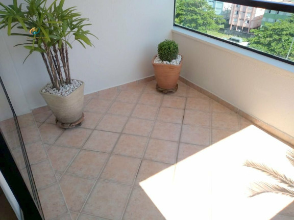 Imagem Apartamento com 2 Quartos à Venda, 76 m² em Enseada - Guarujá
