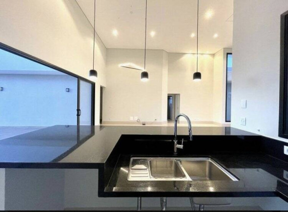 Imagem Casa com 4 Quartos à Venda, 360 m² em Kurumin - Itu
