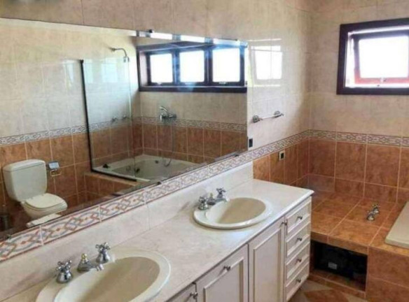 Imagem Casa com 4 Quartos à Venda, 468 m² em Pousada Dos Bandeirantes - Carapicuíba Imagem Casa com 4 Quartos à Venda, 468 m² em Pousada Dos Bandeirantes - Carapicuíba