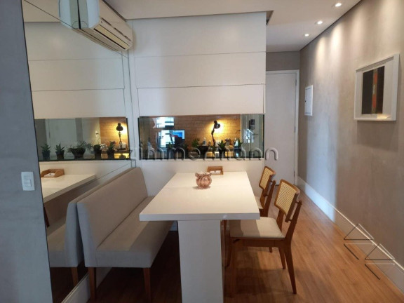 Imagem Apartamento com 2 Quartos à Venda, 100 m² em Vila Olimpia - São Paulo Imagem Apartamento com 2 Quartos à Venda, 100 m² em Vila Olimpia - São Paulo