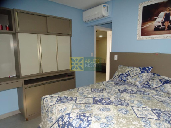 Imagem Casa com 4 Quartos à Venda, 276 m² em Araça - Porto Belo