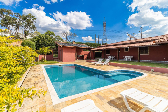 Imagem Chácara com 3 Quartos à Venda, 926 m² em Tanque - Atibaia