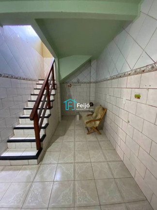 Imagem Casa com 3 Quartos à Venda, 180 m² em Restinga - Porto Alegre