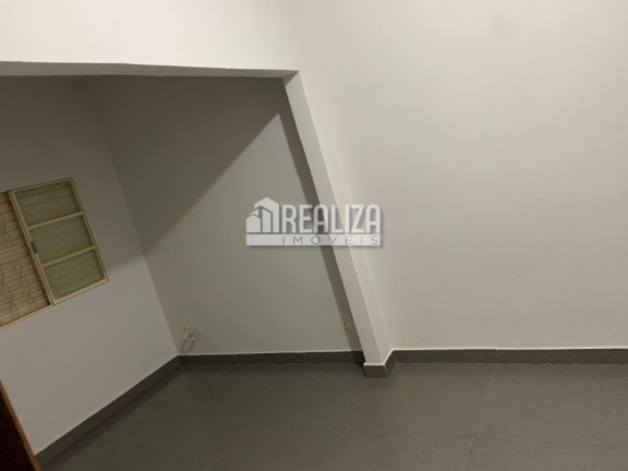 Imagem Casa com 2 Quartos à Venda, 200 m² em Conjunto Manoel Mendes - Uberaba Imagem Casa com 2 Quartos à Venda, 200 m² em Conjunto Manoel Mendes - Uberaba