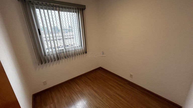 Imagem Apartamento com 3 Quartos à Venda, 69 m² em Tiradentes - Campo Grande Imagem Apartamento com 3 Quartos à Venda, 69 m² em Tiradentes - Campo Grande