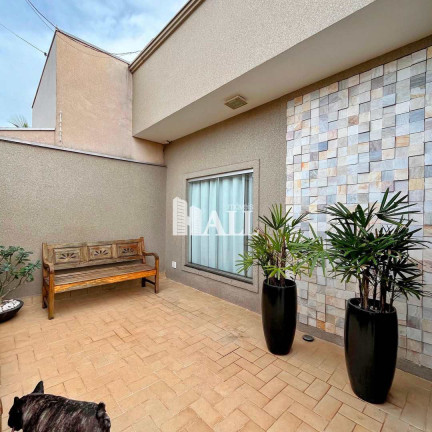 Casa com 3 Quartos à Venda, 146 m² em Jardim Laguna - Mirassol