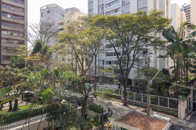 Imagem Imóvel com 3 Quartos à Venda, 130 m² em Itaim Bibi - São Paulo