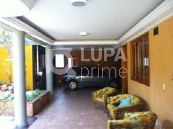 Imagem Casa com 3 Quartos à Venda, 500 m² em Tremembé - São Paulo Imagem Casa com 3 Quartos à Venda, 500 m² em Tremembé - São Paulo