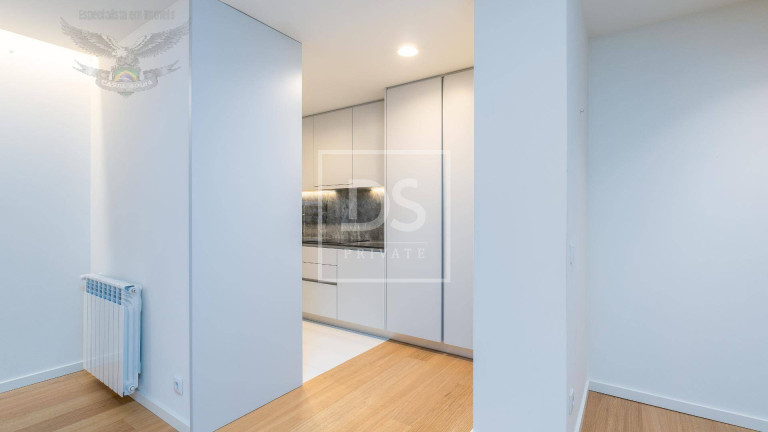 Imagem Apartamento com 2 Quartos à Venda, 107 m² em Porto Imagem Apartamento com 2 Quartos à Venda, 107 m² em Porto