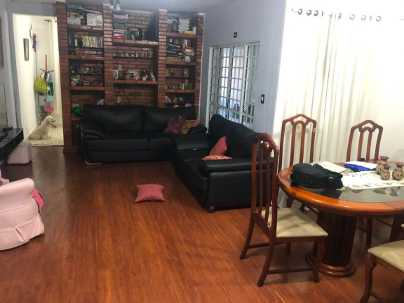 Imagem Sobrado com 3 Quartos à Venda, 272 m² em Jardim Realce - Suzano Imagem Sobrado com 3 Quartos à Venda, 272 m² em Jardim Realce - Suzano