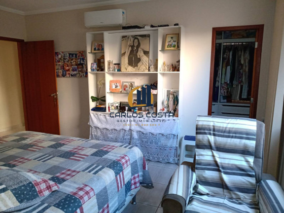 Imagem Casa com 5 Quartos à Venda, 180 m² em Portinho - Cabo Frio