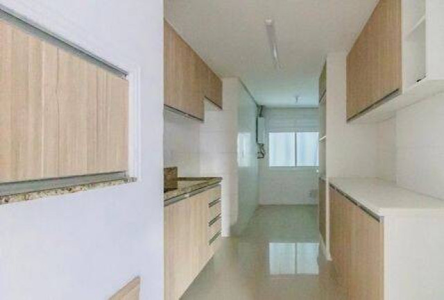 Imagem Apartamento com 2 Quartos à Venda, 87 m² em Passo Da Areia - Porto Alegre
