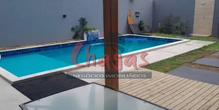 Imagem Sobrado com 3 Quartos à Venda, 140 m² em Massaguaçu - Caraguatatuba