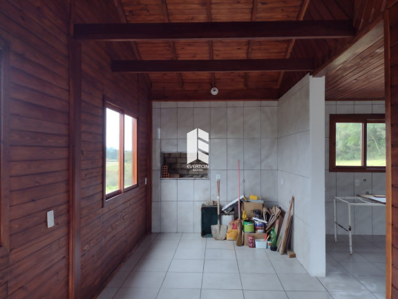 Imagem Imóvel com 2 Quartos à Venda, 100.000.000 m² em Novo Pinhal - Itaara