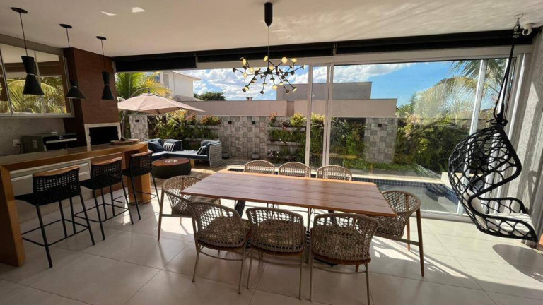 Imagem Casa com 3 Quartos à Venda, 255 m² em Alphaville Flamboyant Residencial Araguaia - Goiânia Imagem Casa com 3 Quartos à Venda, 255 m² em Alphaville Flamboyant Residencial Araguaia - Goiânia
