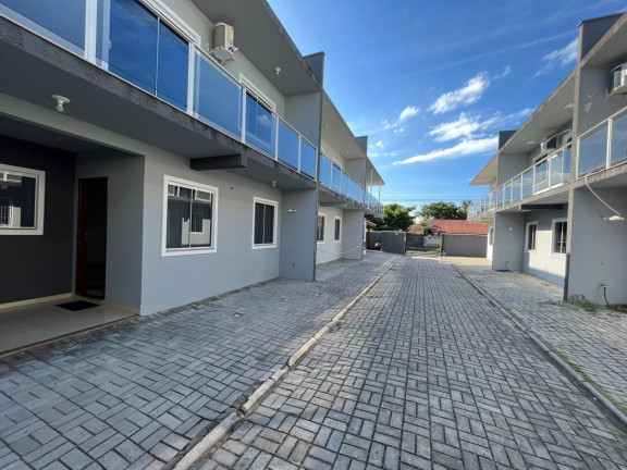 Imagem Casa de Condomínio com 3 Quartos à Venda, 94 m² em Itacolomi - Balneário Piçarras