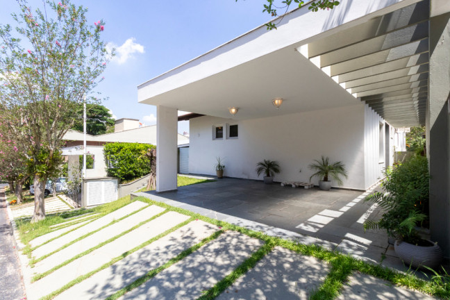 Imagem Casa com 4 Quartos à Venda, 260 m² em Jardim Morumbi - São Paulo Imagem Casa com 4 Quartos à Venda, 260 m² em Jardim Morumbi - São Paulo