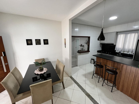 Imagem Casa com 3 Quartos à Venda, 200 m² em São João Do Rio Vermelho - Florianópolis