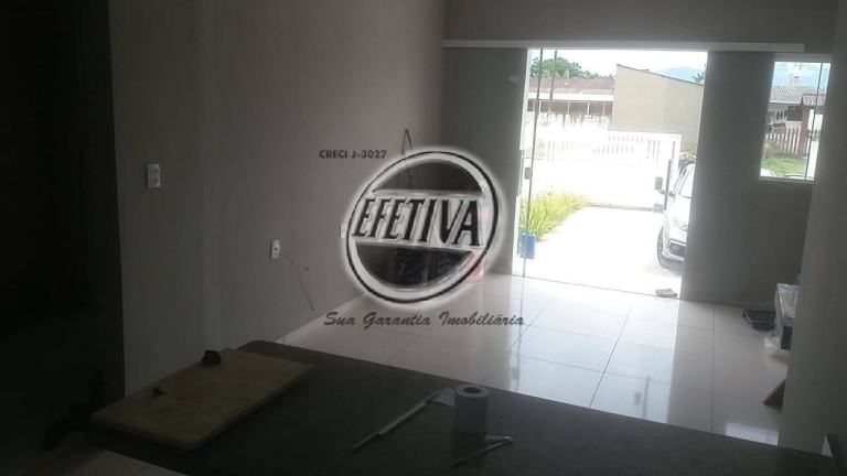 Imagem Casa com 2 Quartos à Venda, 70 m² em Piçarras - Guaratuba