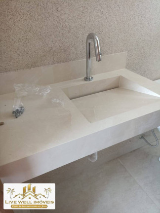 Imagem Casa com 3 Quartos à Venda, 200 m² em Arraial D'ajuda - Porto Seguro Imagem Casa com 3 Quartos à Venda, 200 m² em Arraial D'ajuda - Porto Seguro