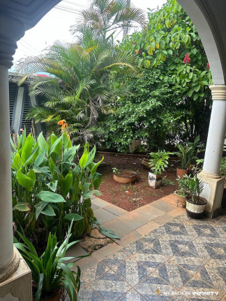 Imagem Casa com 4 Quartos à Venda, 366 m² em Jardim América - Goiânia Imagem Casa com 4 Quartos à Venda, 366 m² em Jardim América - Goiânia
