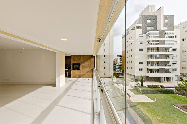 Apartamento com 4 Quartos à Venda, 189 m² em água Verde - Curitiba