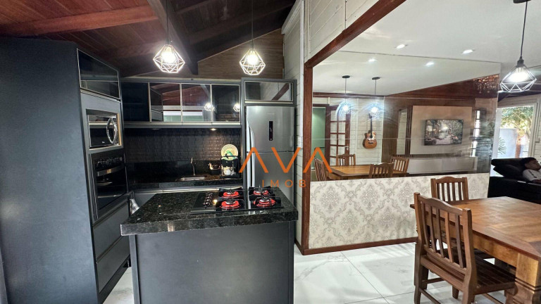Imagem Casa com 3 Quartos à Venda, 130 m² em Ingleses - Florianópolis Imagem Casa com 3 Quartos à Venda, 130 m² em Ingleses - Florianópolis