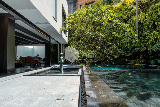 Imagem Casa com 4 Quartos à Venda, 716 m² em Vila Madalena - São Paulo Imagem Casa com 4 Quartos à Venda, 716 m² em Vila Madalena - São Paulo