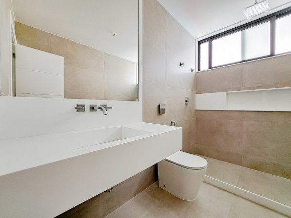 Imagem Casa de Condomínio com 5 Quartos à Venda, 1.500 m² em Barra Da Tijuca - Rio De Janeiro Imagem Casa de Condomínio com 5 Quartos à Venda, 1.500 m² em Barra Da Tijuca - Rio De Janeiro