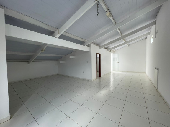 Imagem Casa com 3 Quartos para Alugar, 180 m² em Espírito Santo - Vitória Da Conquista Imagem Casa com 3 Quartos para Alugar, 180 m² em Espírito Santo - Vitória Da Conquista
