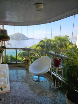 Apartamento com 4 Quartos à Venda, 204 m² em Icaraí - Niterói