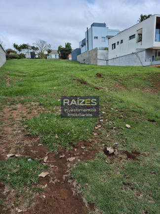 Imagem Terreno em Condomínio à Venda, 408 m² em Condomínio Residencial Fazenda Santa Helena - Bragança Paulista Imagem Terreno em Condomínio à Venda, 408 m² em Condomínio Residencial Fazenda Santa Helena - Bragança Paulista