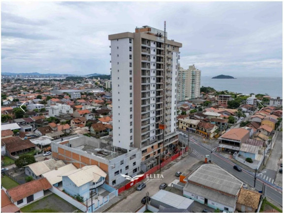 Imagem Apartamento com 3 Quartos à Venda, 132 m² em Armação - Penha Imagem Apartamento com 3 Quartos à Venda, 132 m² em Armação - Penha
