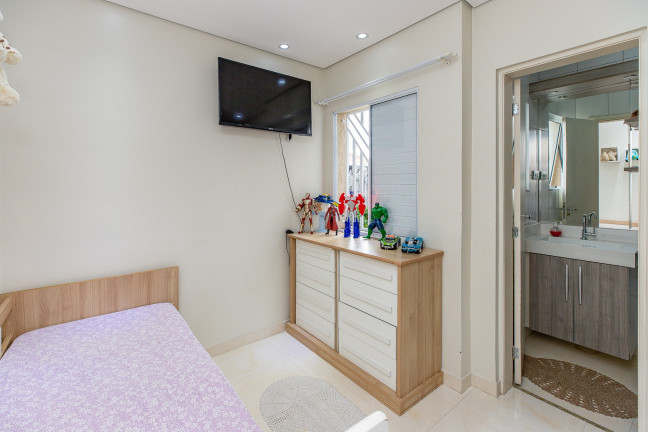 Imagem Casa com 2 Quartos à Venda, 66 m² em Vila Carmosina - São Paulo Imagem Casa com 2 Quartos à Venda, 66 m² em Vila Carmosina - São Paulo