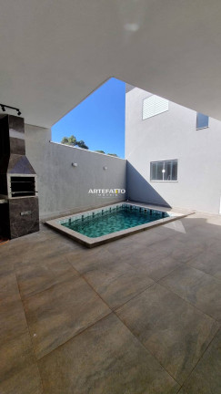 Imagem Sobrado com 3 Quartos à Venda, 170 m²
