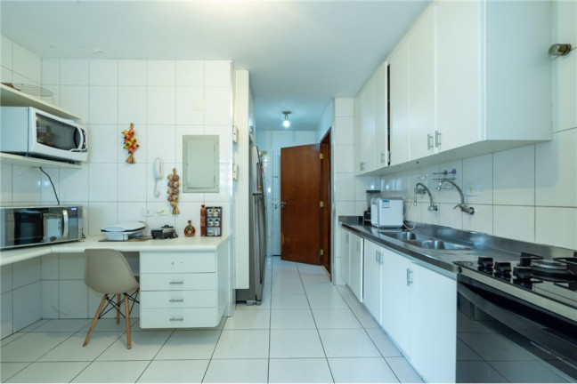 Imagem Apartamento com 3 Quartos à Venda, 130 m² em Itaim Bibi - São Paulo Imagem Apartamento com 3 Quartos à Venda, 130 m² em Itaim Bibi - São Paulo