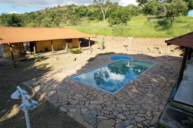Imagem Chácara com 3 Quartos à Venda, 18.000 m² em Medeiros - Itatiaiuçu