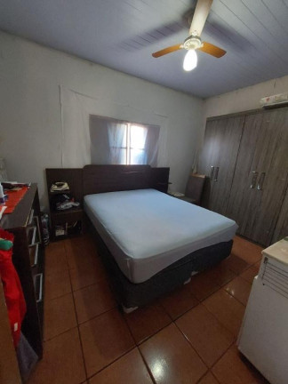 Imagem Casa com 2 Quartos à Venda, 70 m² em Jardim Cristina - Botucatu