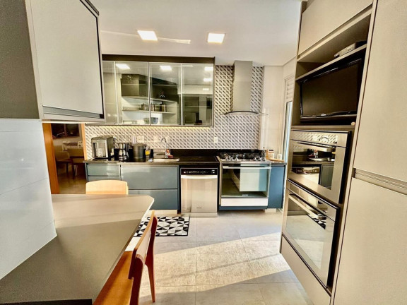 Imagem Apartamento com 3 Quartos à Venda, 130 m² em Embaré - Santos